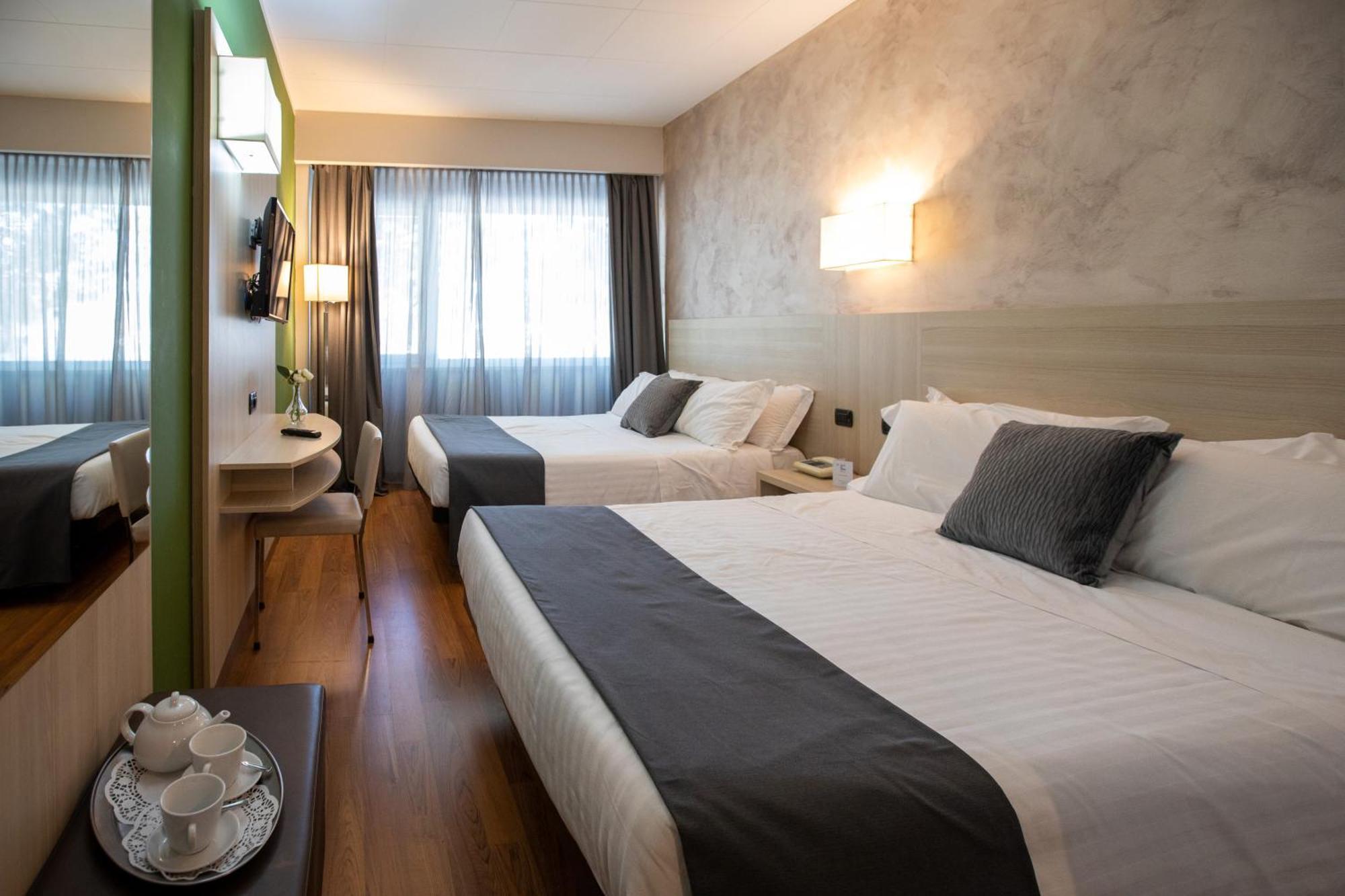 Hotel Palace Del Conero Osimo Kültér fotó